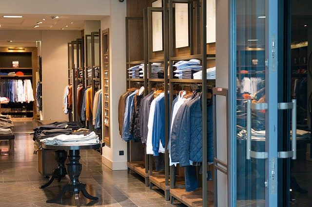 Top 10 Best Clothing Brands in the World (2021) 1 best clothing brands