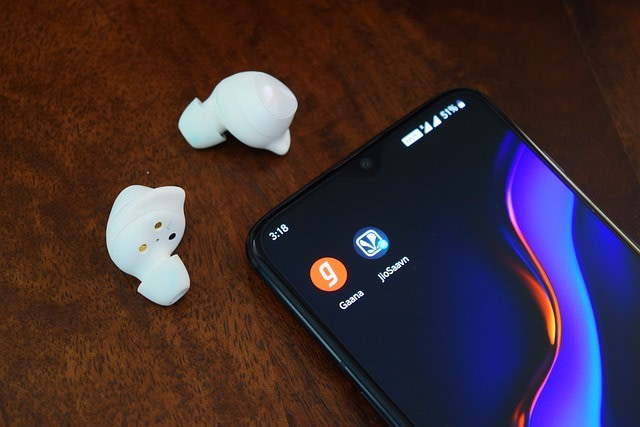 Did You Know that Wireless Earbuds Come in Handy When You are in Public? 1 best wireless earbuds